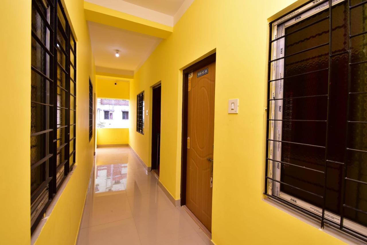 Oyo 16609 Trinayani Guest House Tarapith Esterno foto