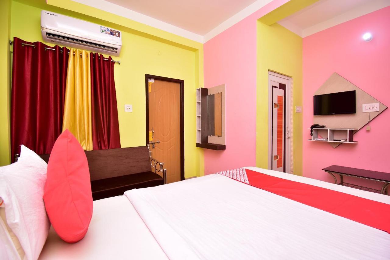 Oyo 16609 Trinayani Guest House Tarapith Esterno foto
